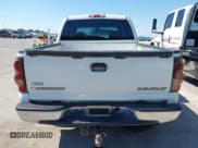 ✅ 2004 Chevrolet Silverado 1500 Z71 • VIN: 2GCEK13T141424177 • Lot: 43448148. Wystawiony na IAAI z przebiegiem 266 413 mil. Bezpłatny archiwum sprzedaży aukcyjnych z USA i szczegółowy raport historii pojazdu na DreamBid. Zdjęcie 17.