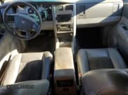 ✅ 2007 Dodge Durango Limited • VIN: 1D8HB58227F533928 • Лот: 82384455. Опубликован ранее на Copart с пробегом 217 867 миль. Бесплатный доступ к архиву аукционных продаж из США и подробный отчёт об истории автомобиля на DreamBid. Изображение 8.