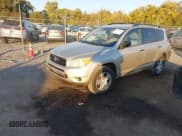 ✅ 2006 Toyota RAV4 • VIN: JTMZD33V866008776 • Lot: 43614224. Wystawiony na IAAI z przebiegiem 177 724 mil. Bezpłatny archiwum sprzedaży aukcyjnych z USA i szczegółowy raport historii pojazdu na DreamBid. Zdjęcie 2.