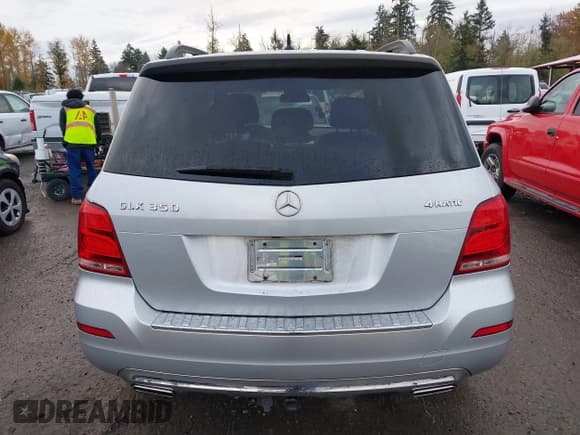 ✅ 2014 Mercedes-Benz GLK 350 • VIN: WDCGG8JB3EG312766 • Лот: 43644743. Опубликован ранее на IAAI с пробегом 215 561 миль. Бесплатный доступ к архиву аукционных продаж из США и подробный отчёт об истории автомобиля на DreamBid. Изображение 16.