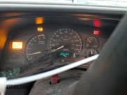 ✅ 2002 Chevrolet Silverado 2500HD • VIN: 1GCHK24GX2E231221 • Lot: 77471974. Listed on Copart with 203,163 mi. Free auction sales archive from the USA and detailed vehicle history report at DreamBid. Image 9.