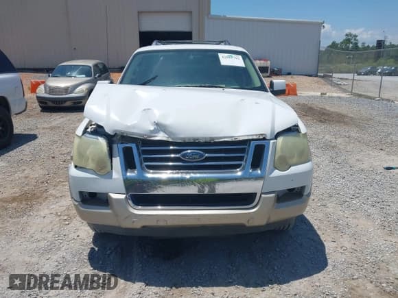 ✅ 2006 Ford Explorer Eddie Bauer • VIN: 1FMEU64E96UB62189 • Лот: 42881702. Опубликован ранее на IAAI с пробегом 211 126 миль. Бесплатный доступ к архиву аукционных продаж из США и подробный отчёт об истории автомобиля на DreamBid. Изображение 6.