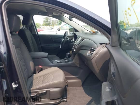 2020 Chevrolet Equinox LT с VIN 3GNAXKEV7LS606965, выставлен на аукционе IAAI как лот 43159096 с пробегом 56 302 миль миль и . История ставок и продаж доступна на DreamBid. Изображение 5.