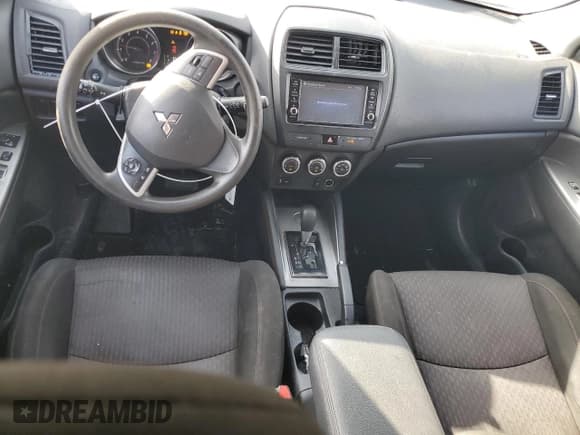 ✅ 2019 Mitsubishi Outlander ES • VIN: JA4AP3AU4KU028327 • Lot: 91045765. Listed on Copart with 146,459 mi. Free auction sales archive from the USA and detailed vehicle history report at DreamBid. Image 8.