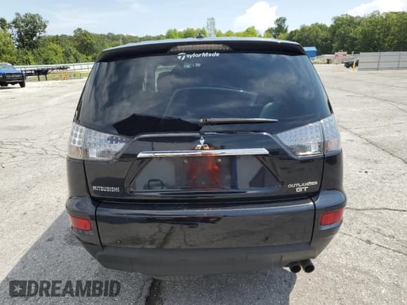 ✅ 2011 Mitsubishi Outlander GT • VIN: JA4JT5AXXBU025515 • Лот: 69381685. Опубликован ранее на Copart с пробегом 241 654 миль. Бесплатный доступ к архиву аукционных продаж из США и подробный отчёт об истории автомобиля на DreamBid. Изображение 6.