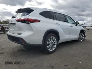 ✅ 2023 Toyota Highlander XLE • VIN: 5TDKDRBH3PS041542 • Lot: 90231975. Listed on Copart with Not provided. Free auction sales archive from the USA and detailed vehicle history report at DreamBid. Image 3.