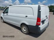 ✅ 2019 Mercedes-Benz Metris Cargo • VIN: WD3PG3EA3K3533680 • Lot: 42082740. Wystawiony na IAAI z przebiegiem 281 440 mil. Bezpłatny archiwum sprzedaży aukcyjnych z USA i szczegółowy raport historii pojazdu na DreamBid. Zdjęcie 3.