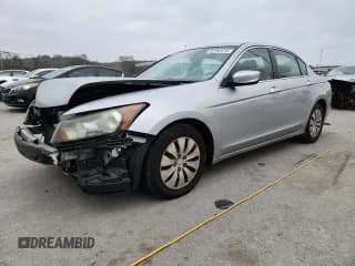 ✅ 2012 Honda Accord LX • VIN: 1HGCP2F32CA103829 • Lot: 92292515. Wystawiony na Copart z przebiegiem 193 549 mil. Bezpłatny archiwum sprzedaży aukcyjnych z USA i szczegółowy raport historii pojazdu na DreamBid. Zdjęcie 1.