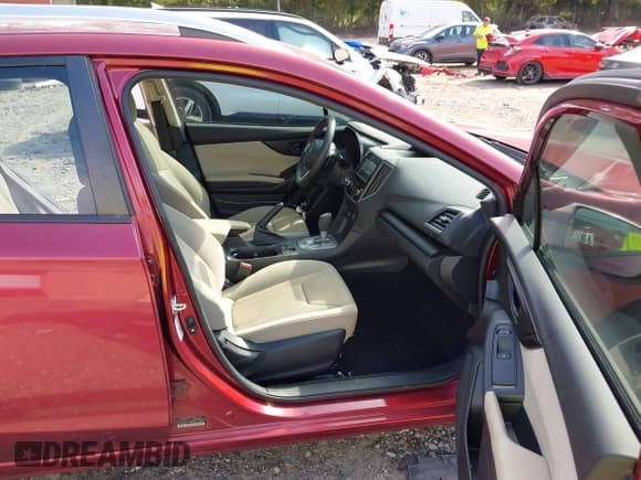 ✅ 2019 Subaru Impreza Premium • VIN: 4S3GTAD69K3712325 • Lot: 43209327. Listed on IAAI with 131,000 mi. Free auction sales archive from the USA and detailed vehicle history report at DreamBid. Image 5.