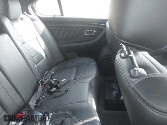 ✅ 2014 Ford Taurus SHO • VIN: 1FAHP2KT5EG136579 • Lot: 42384706. Listed on IAAI with 82,514 mi. Free auction sales archive from the USA and detailed vehicle history report at DreamBid. Image 8.