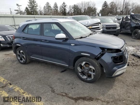 ✅ 2021 Hyundai Venue Denim • VIN: KMHRC8A30MU081694 • Lot: 45581565. Listed on Copart with 88,034 mi. Free auction sales archive from the USA and detailed vehicle history report at DreamBid. Image 4.