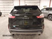 ✅ 2022 Ford Edge Titanium • VIN: 2FMPK4K94NBA14013 • Lot: 43510101. Wystawiony na IAAI z przebiegiem 75 988 mil. Bezpłatny archiwum sprzedaży aukcyjnych z USA i szczegółowy raport historii pojazdu na DreamBid. Zdjęcie 16.