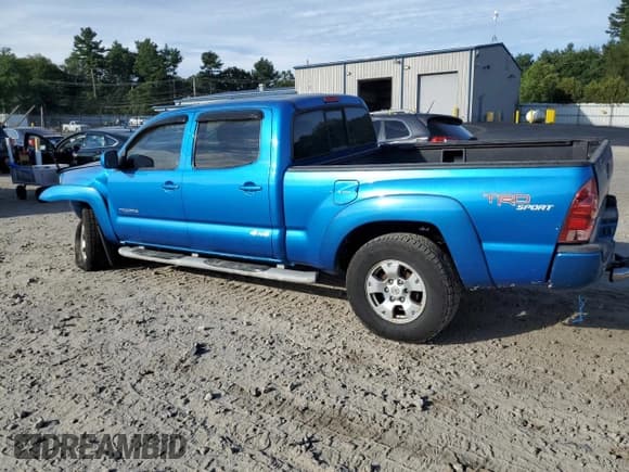 ✅ 2005 Toyota Tacoma • VIN: 5TEMU52N55Z123795 • Lot: 68678435. Listed on Copart with 129,507 mi. Free auction sales archive from the USA and detailed vehicle history report at DreamBid. Image 2.