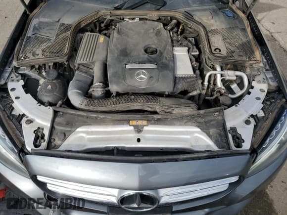 ✅ 2018 Mercedes-Benz C 300 • VIN: WDDWF4JB9JR414784 • Lot: 87040825. Wystawiony na Copart z przebiegiem 110 424 mil. Bezpłatny archiwum sprzedaży aukcyjnych z USA i szczegółowy raport historii pojazdu na DreamBid. Zdjęcie 11.