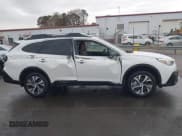 ✅ 2022 Subaru Outback Touring • VIN: 4S4BTAPC5N3157370 • Lot: 43767957. Listed on IAAI with 19,164 mi. Free auction sales archive from the USA and detailed vehicle history report at DreamBid. Image 13.