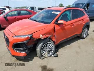 ✅ 2020 Hyundai Kona SEL • VIN: KM8K2CAA1LU513925 • Лот: 68630364. Опубликован ранее на Copart с пробегом 48 756 миль. Бесплатный доступ к архиву аукционных продаж из США и подробный отчёт об истории автомобиля на DreamBid. Изображение 1.