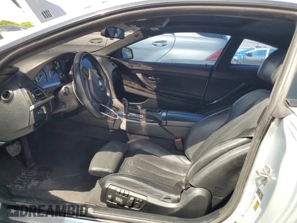 ✅ 2013 BMW 6 Series 650i • VIN: WBAYM9C59DDW20408 • Лот: 73585214. Опубликован ранее на Copart с пробегом 143 605 миль. Бесплатный доступ к архиву аукционных продаж из США и подробный отчёт об истории автомобиля на DreamBid. Изображение 7.