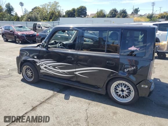 ✅ 2004 Scion xB • VIN: JTLKT324540156370 • Лот: 68048295. Опубликован ранее на Copart с пробегом 198 691 миль. Бесплатный доступ к архиву аукционных продаж из США и подробный отчёт об истории автомобиля на DreamBid. Изображение 2.