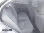 ✅ 2003 Honda Civic LX • VIN: 2HGES16593H513046 • Lot: 43577318. Wystawiony na IAAI z przebiegiem 161 862 mil. Bezpłatny archiwum sprzedaży aukcyjnych z USA i szczegółowy raport historii pojazdu na DreamBid. Zdjęcie 8.