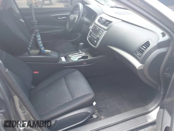 ✅ 2016 Nissan Altima S • VIN: 1N4AL3AP6GN319625 • Lot: 43110218. Wystawiony na IAAI z przebiegiem 149 350 mil. Bezpłatny archiwum sprzedaży aukcyjnych z USA i szczegółowy raport historii pojazdu na DreamBid. Zdjęcie 5.