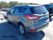 ✅ 2014 Ford Escape Titanium • VIN: 1FMCU0J92EUE55006 • Lot: 43559574. Wystawiony na IAAI z przebiegiem 98 269 mil. Bezpłatny archiwum sprzedaży aukcyjnych z USA i szczegółowy raport historii pojazdu na DreamBid. Zdjęcie 3.