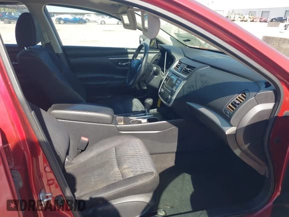 ✅ 2016 Nissan Altima S • VIN: 1N4AL3AP1GC160427 • Lot: 43435445. Listed on IAAI with 145,238 mi. Free auction sales archive from the USA and detailed vehicle history report at DreamBid. Image 5.