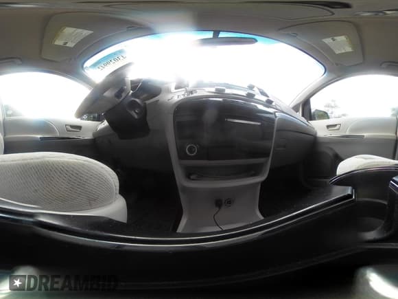 ✅ 2011 Toyota Sienna LE AAS • VIN: 5TDKK3DC1BS014370 • Лот: 43029942. Опубликован ранее на IAAI с пробегом 163 359 миль. Бесплатный доступ к архиву аукционных продаж из США и подробный отчёт об истории автомобиля на DreamBid. Изображение 19.