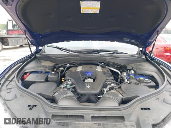 ✅ 2017 Maserati Levante S • VIN: ZN661YUL4HX246741 • Lot: 42190020. Wystawiony na IAAI z przebiegiem 31 269 mil. Bezpłatny archiwum sprzedaży aukcyjnych z USA i szczegółowy raport historii pojazdu na DreamBid. Zdjęcie 10.