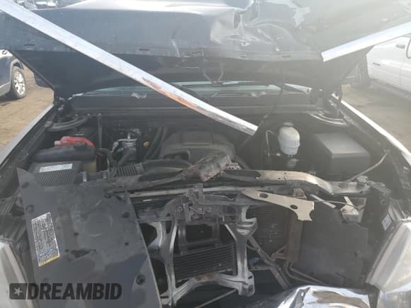 ✅ 2008 Chevrolet Silverado 2500HD Work Truck • VIN: 1GCHK23K58F189985 • Lot: 72391694. Wystawiony na Copart z przebiegiem 191 767 mil. Bezpłatny archiwum sprzedaży aukcyjnych z USA i szczegółowy raport historii pojazdu na DreamBid. Zdjęcie 11.