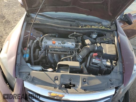 ✅ 2012 Honda Accord LX • VIN: 1HGCP2F37CA220709 • Лот: 90323775. Опубликован ранее на Copart с пробегом 110 682 миль. Бесплатный доступ к архиву аукционных продаж из США и подробный отчёт об истории автомобиля на DreamBid. Изображение 11.