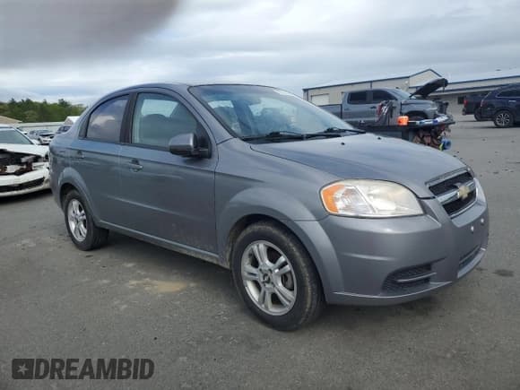 ✅ 2011 Chevrolet Aveo 1LT • VIN: KL1TD5DE1BB241567 • Lot: 57273285. Wystawiony na Copart z przebiegiem 135 603 mil. Bezpłatny archiwum sprzedaży aukcyjnych z USA i szczegółowy raport historii pojazdu na DreamBid. Zdjęcie 4.