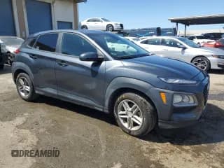 ✅ 2020 Hyundai Kona SE • VIN: KM8K12AA0LU502797 • Лот: 57085974. Опубликован ранее на Copart с пробегом 124 593 миль. Бесплатный доступ к архиву аукционных продаж из США и подробный отчёт об истории автомобиля на DreamBid. Изображение 4.