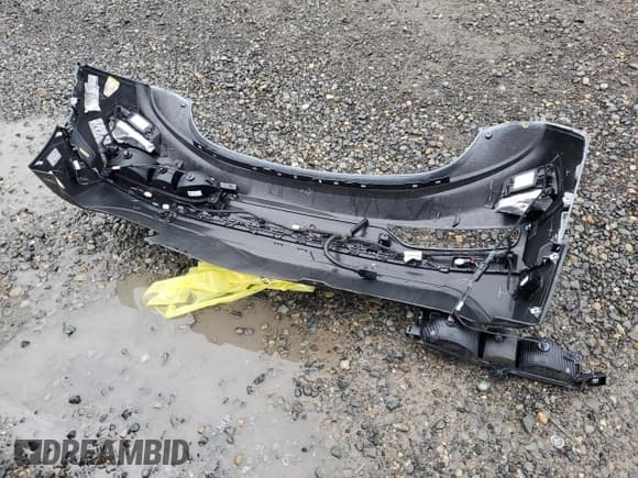 ✅ 2020 Chevrolet Bolt EV Premier • VIN: 1G1FZ6S05L4118695 • Lot: 79386274. Wystawiony na Copart z przebiegiem 15 881 mil. Bezpłatny archiwum sprzedaży aukcyjnych z USA i szczegółowy raport historii pojazdu na DreamBid. Zdjęcie 12.