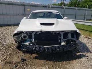 ✅ 2019 Dodge Challenger R/T • VIN: 2C3CDZBT2KH651985 • Lot: 58412954. Wystawiony na Copart z przebiegiem 111 042 mil. Bezpłatny archiwum sprzedaży aukcyjnych z USA i szczegółowy raport historii pojazdu na DreamBid. Zdjęcie 5.