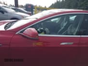 ✅ 2018 Tesla Model S 75D • VIN: 5YJSA1E25JF285674 • Lot: 43640164. Wystawiony na IAAI z przebiegiem 41 266 mil. Bezpłatny archiwum sprzedaży aukcyjnych z USA i szczegółowy raport historii pojazdu na DreamBid. Zdjęcie 14.