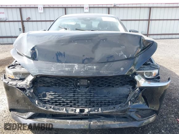 ✅ 2020 Mazda 3 Preferred • VIN: 3MZBPBDM2LM133399 • Лот: 42513595. Опубликован ранее на IAAI с пробегом 70 814 миль. Бесплатный доступ к архиву аукционных продаж из США и подробный отчёт об истории автомобиля на DreamBid. Изображение 6.