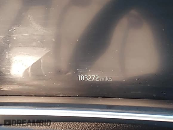 ✅ 2018 Land Rover Range Rover Sport • VIN: SALWR2RE2JA813743 • Lot: 41452592. Listed on IAAI with 103,272 mi. Free auction sales archive from the USA and detailed vehicle history report at DreamBid. Image 15.