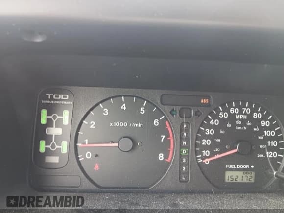 ✅ 2002 Isuzu Trooper S • VIN: JACDJ58X727J09867 • Lot: 42590444. Listed on IAAI with 152,172 mi. Free auction sales archive from the USA and detailed vehicle history report at DreamBid. Image 6.