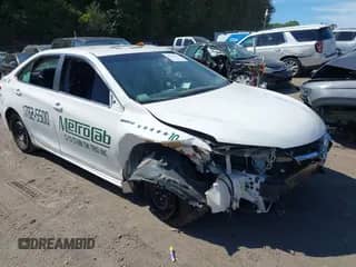 2016 Toyota Camry LE z VIN 4T1BD1FK6GU199355, wystawiony jako IAAI lot #42970428 z przebiegiem Nie podano mil oraz . Historia ofert i sprzedaży dostępna na DreamBid. Obrazek 1.