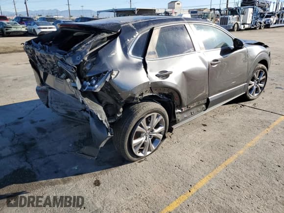 ✅ 2021 Mazda CX-30 Preferred • VIN: 3MVDMBCL8MM316965 • Lot: 87052035. Listed on Copart with 37,874 mi. Free auction sales archive from the USA and detailed vehicle history report at DreamBid. Image 3.