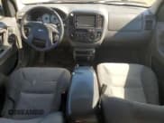 ✅ 2003 Ford Escape XLS Popular • VIN: 1FMYU021X3KE12587 • Lot: 68834055. Listed on Copart with 203,996 mi. Free auction sales archive from the USA and detailed vehicle history report at DreamBid. Image 8.