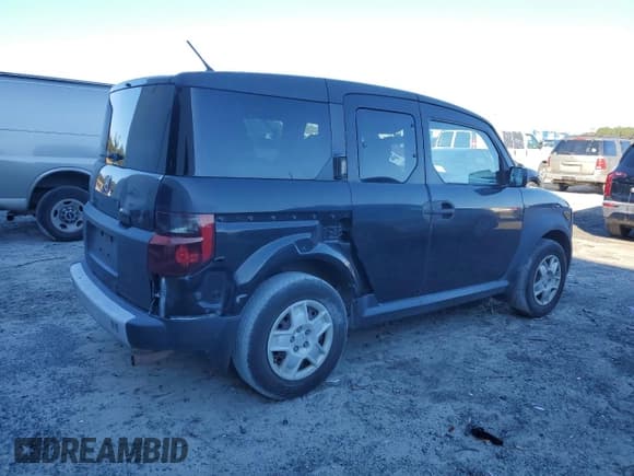 ✅ 2007 Honda Element LX • VIN: 5J6YH173X7L014167 • Lot: 84143454. Listed on Copart with 171,996 mi. Free auction sales archive from the USA and detailed vehicle history report at DreamBid. Image 3.