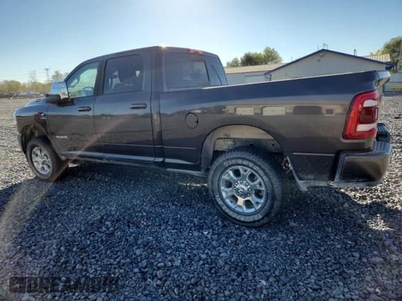 ✅ 2024 Ram 2500 Laramie • VIN: 3C6UR5FL6RG407780 • Lot: 85943325. Wystawiony na Copart z przebiegiem Nie podano. Bezpłatny archiwum sprzedaży aukcyjnych z USA i szczegółowy raport historii pojazdu na DreamBid. Zdjęcie 2.