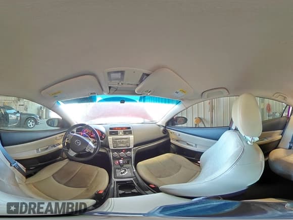 ✅ 2009 Mazda 6 i Touring • VIN: 1YVHP82A395M10353 • Лот: 80695665. Опубликован ранее на Copart с пробегом 226 042 миль. Бесплатный доступ к архиву аукционных продаж из США и подробный отчёт об истории автомобиля на DreamBid. Изображение 14.