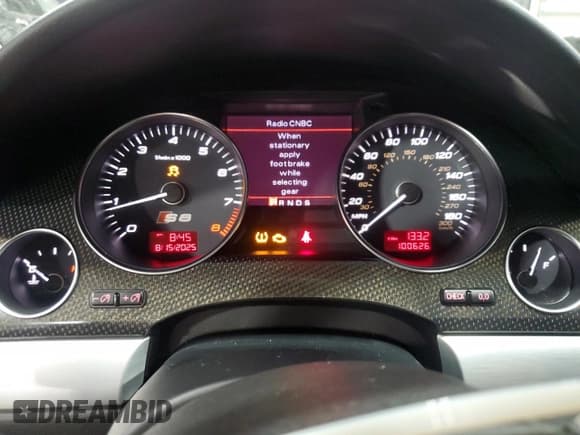 ✅ 2007 Audi S8 • VIN: WAUPN44E77N016235 • Lot: 69075415. Wystawiony na Copart z przebiegiem 100 626 mil. Bezpłatny archiwum sprzedaży aukcyjnych z USA i szczegółowy raport historii pojazdu na DreamBid. Zdjęcie 9.