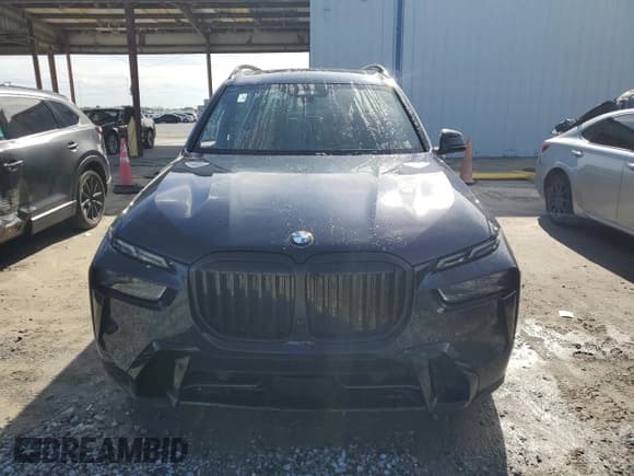 ✅ 2025 BMW X7 xDrive40i • VIN: 5UX23EM01S9Z52526 • Лот: 80669625. Опубликован ранее на Copart с пробегом 3 769 миль. Бесплатный доступ к архиву аукционных продаж из США и подробный отчёт об истории автомобиля на DreamBid. Изображение 5.