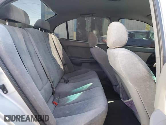 ✅ 2005 Hyundai Elantra GLS • VIN: KMHDN46D15U946544 • Lot: 81261884. Wystawiony na Copart z przebiegiem 117 666 mil. Bezpłatny archiwum sprzedaży aukcyjnych z USA i szczegółowy raport historii pojazdu na DreamBid. Zdjęcie 10.