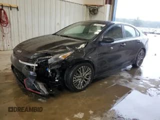 ✅ 2023 Kia Forte GT-Line • VIN: 3KPF54AD0PE526344 • Лот: 70728235. Опубликован ранее на Copart с пробегом 69 513 миль. Бесплатный доступ к архиву аукционных продаж из США и подробный отчёт об истории автомобиля на DreamBid. Изображение 1.