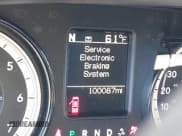 ✅ 2019 Ram 1500 SLT • VIN: 1C6RR6TT6KS722254 • Lot: 41323636. Wystawiony na IAAI z przebiegiem 100 087 mil. Bezpłatny archiwum sprzedaży aukcyjnych z USA i szczegółowy raport historii pojazdu na DreamBid. Zdjęcie 7.