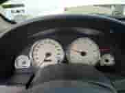 2007 Saturn VUE I4 z VIN 5GZCZ33DX7S826967, wystawiony jako Copart lot #75056074 z przebiegiem 171 375 mil mil oraz Szkoda całkowita • Salvage title. Historia ofert i sprzedaży dostępna na DreamBid. Obrazek 9.